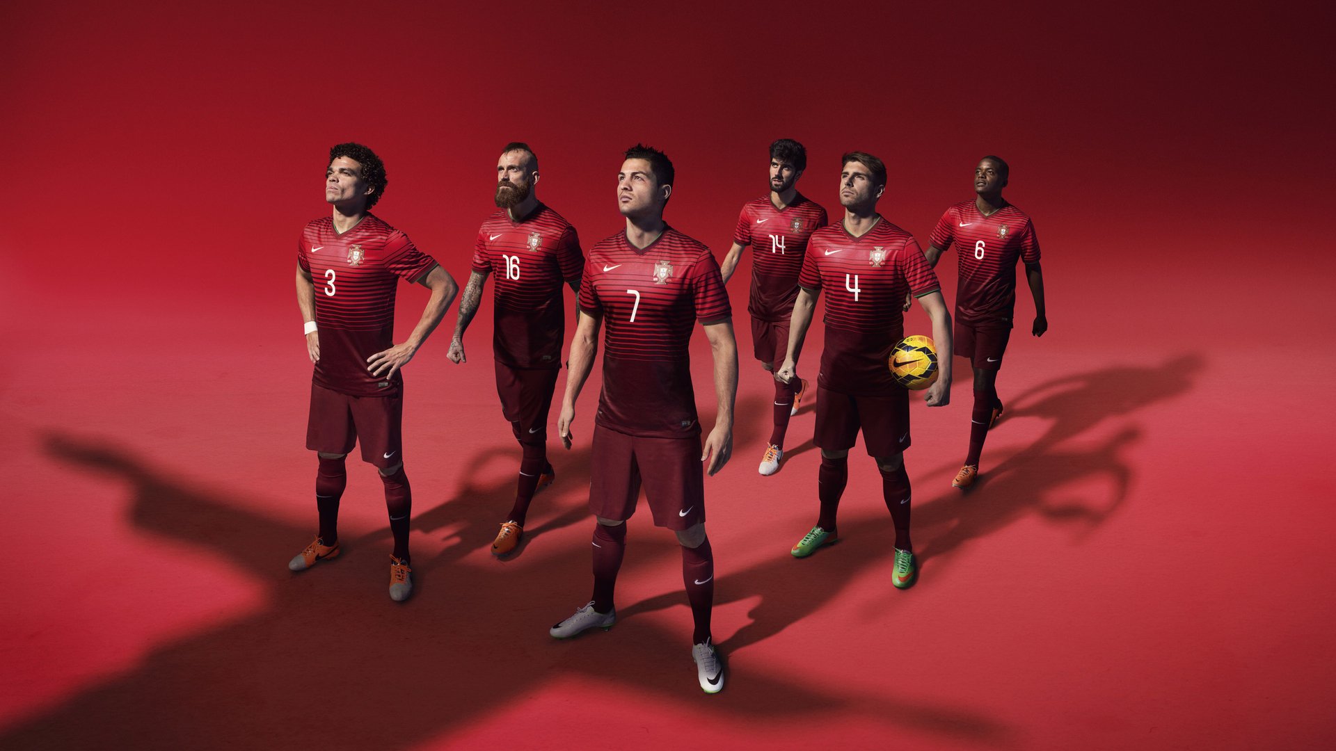 东京新星引领日本奥运足球攻势,东京足球奥运预选赛