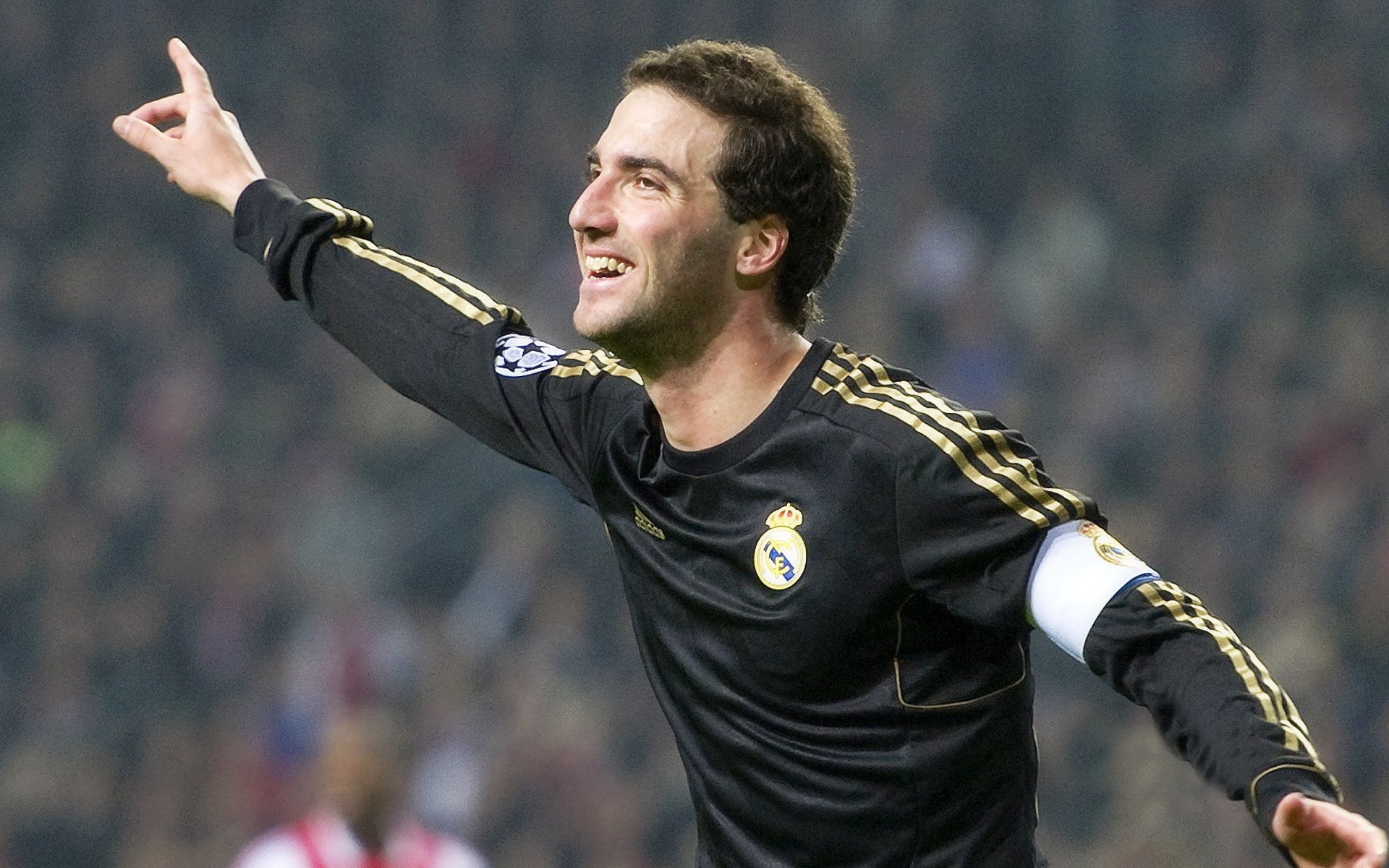 未来足球场馆将实现智能化管理,提升运营效率,足球场馆运营方案