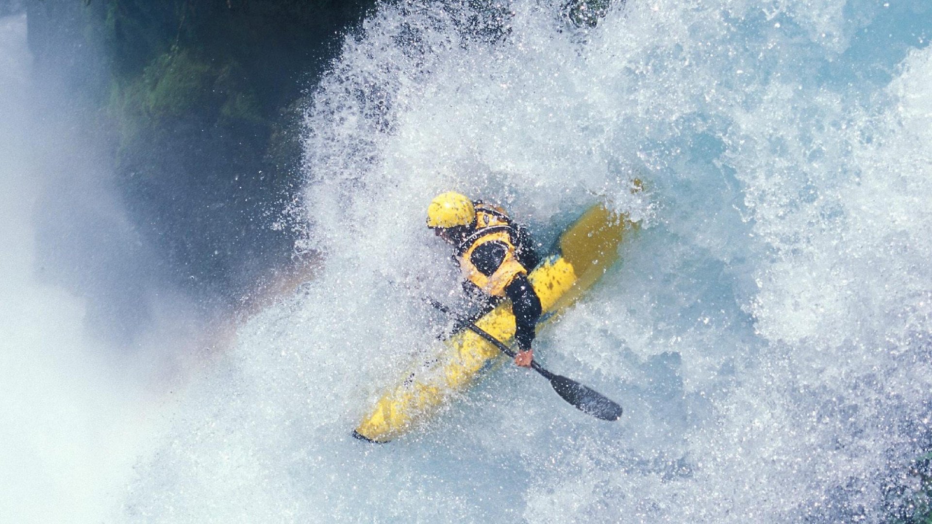 华体会官网-足球训练课件共享计划启动助力教练教学，足球训练课教案零基础